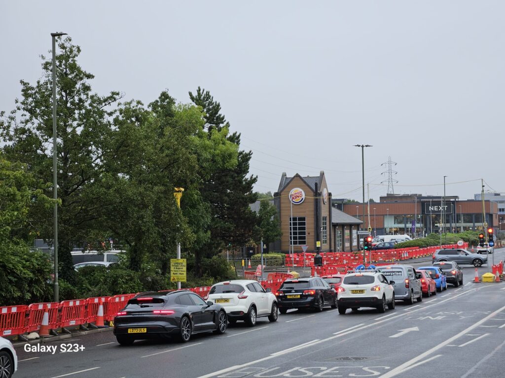 Roadworks along footway/cycleway of A25